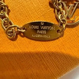Louis Vuitton | Jewelry | Louis Vuitton Lv Floragram